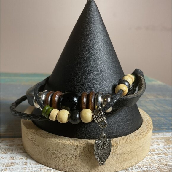 Handcrafted Adjustable Beaded Bracelet With Owl Charm - Picture 1 of 3
